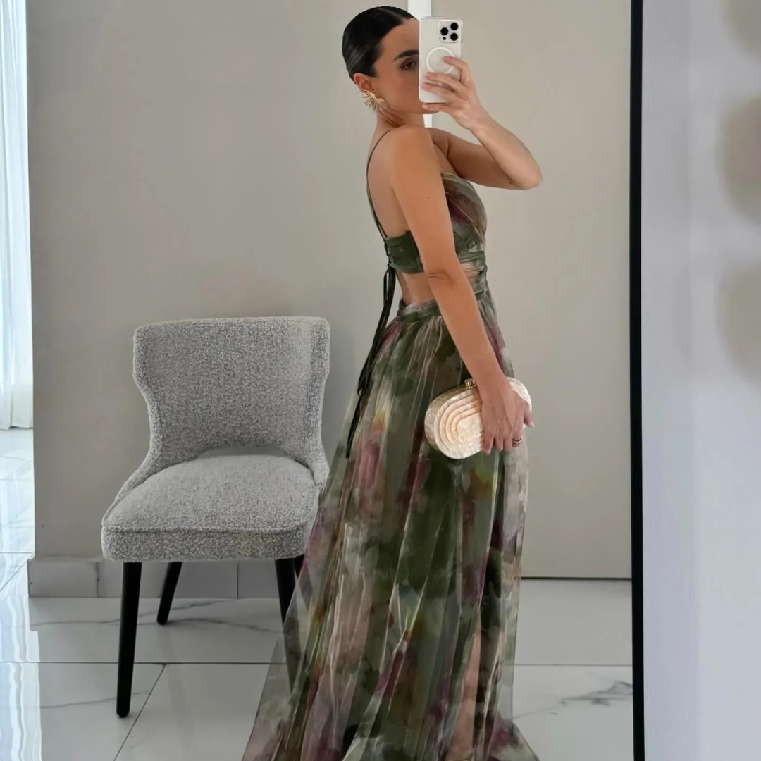 Maya – Glamorous Floral Maxi Dress